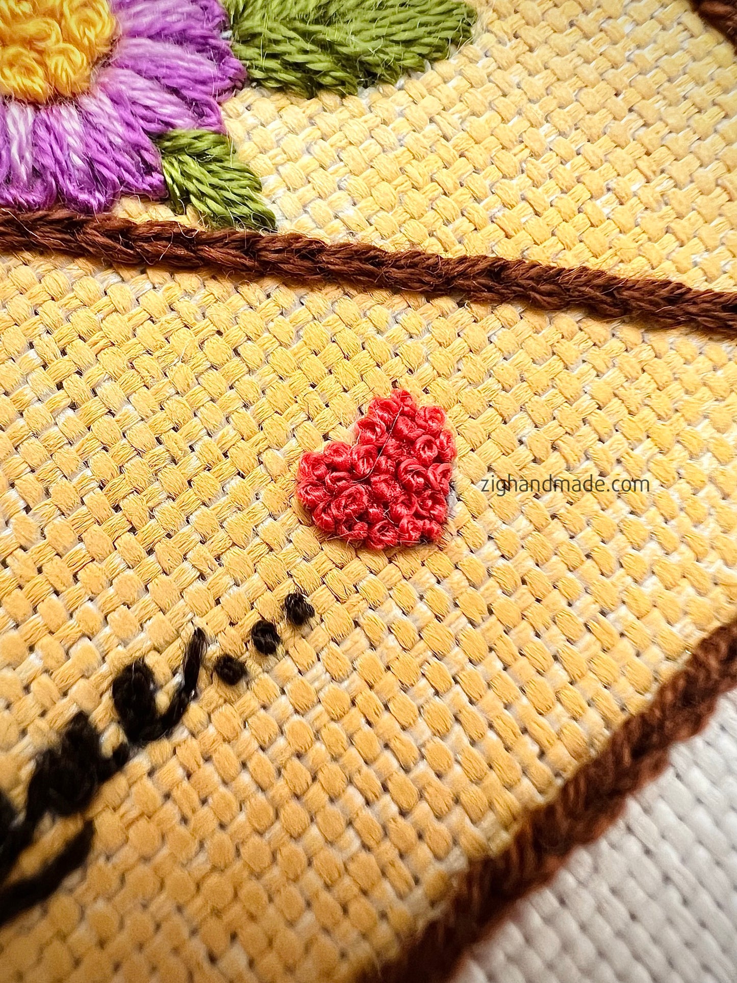 Love Envelope Is Blooming 2023 - Embroidery for Valentine - PDF Pattern by ZIG